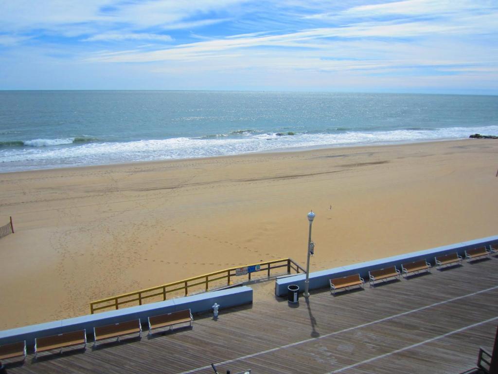 Beach Plaza Hotel Ocean City Rum bild